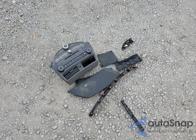 1HGCP2F31BA069591: 67730675