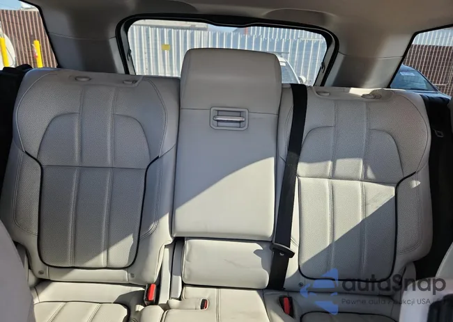 SALWR2PF1GA101809: 68983735