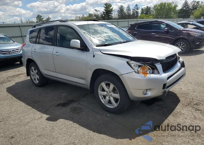 1GNSKBE01DR246006: 70276455