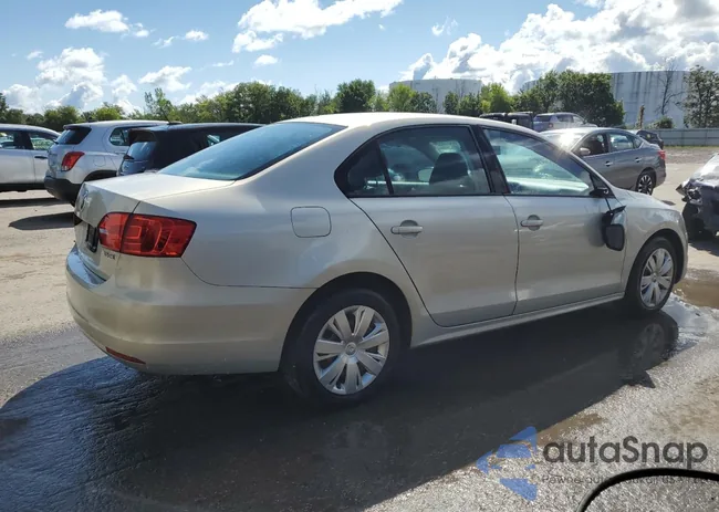 3VWDZ7AJ2BM371021: 70301855