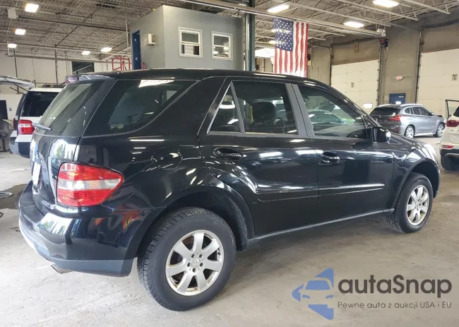 4JGBB86E46A003759: 70027495