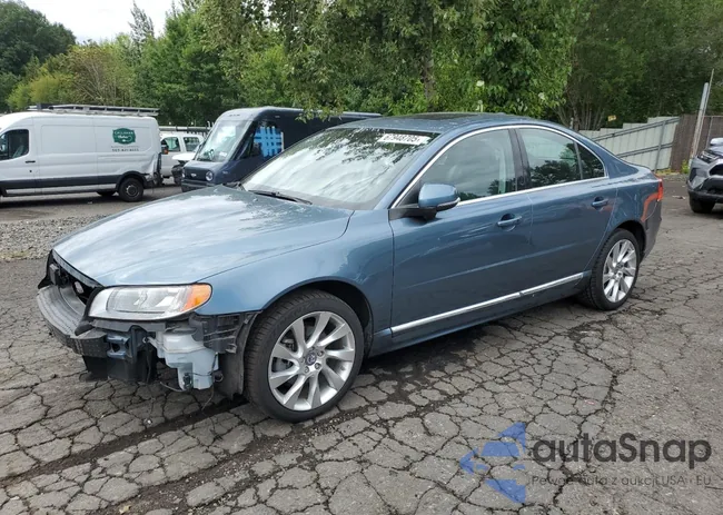 YV1902MC9F1184567: 67948705