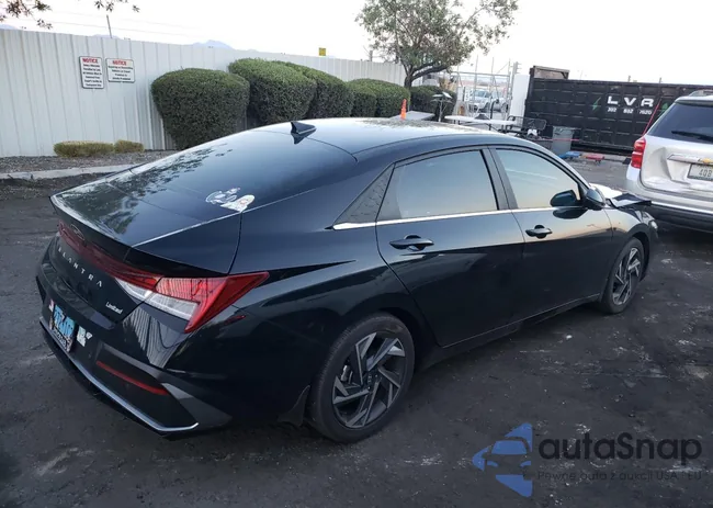 KMHLP4DG9RU648218: 68049625