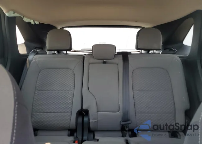 1FMCU0G69LUB64951: 67468255