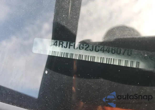 1C4RJFCG2JC446070: 69920235