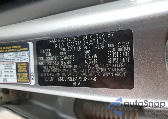 KNDCP3LE4P5082796: 67998255