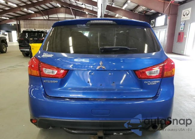 JA4AR3AU4GZ050364: 70673055