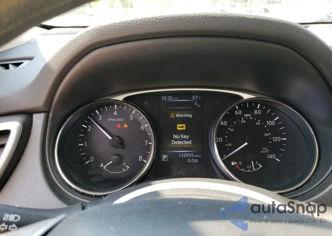 JN8AT2MV2GW138017: 65702465