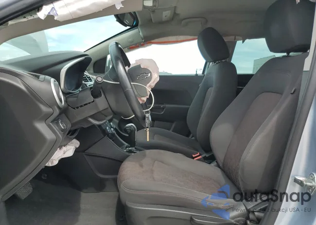 1G1JD6SG9J4107606: 67955205