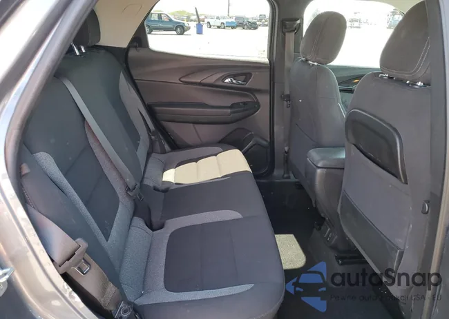 KL79MPSL0MB151584: 67588245