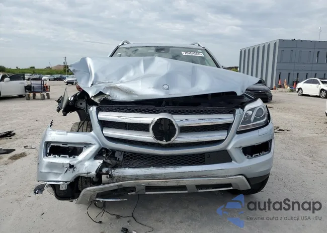 4JGDF6EE8FA443843: 70464565