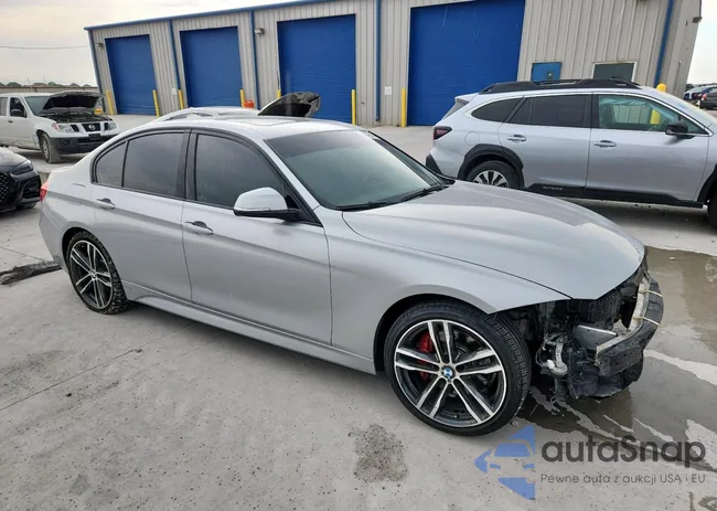 WBA8B3G54JNV01071: 67849555