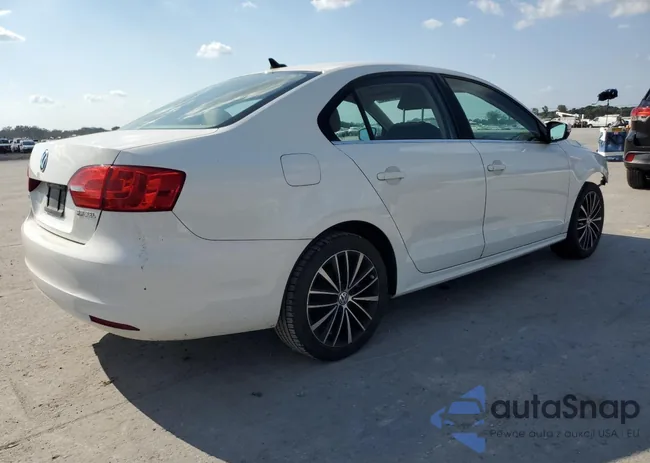 3VWLP7AJ3CM473849: 69189025