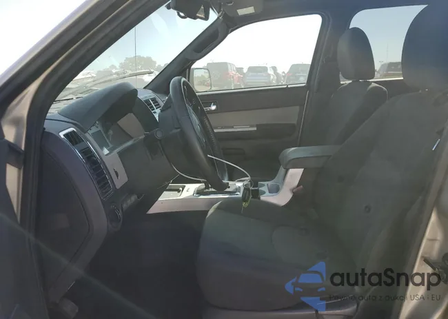 4M2CN8B76BKJ04761: 70645775