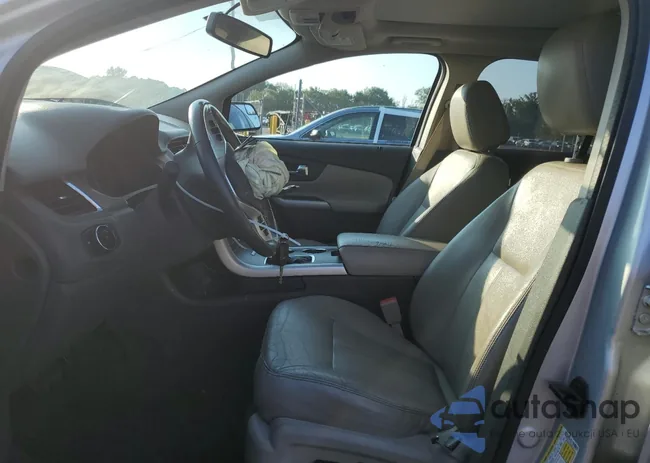 2FMDK4JC4DBE09775: 68814055