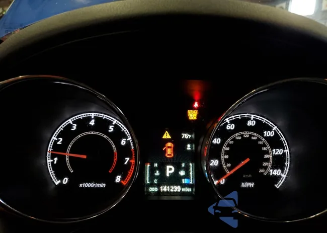 JA4AR3AU4GZ050364: 70673055