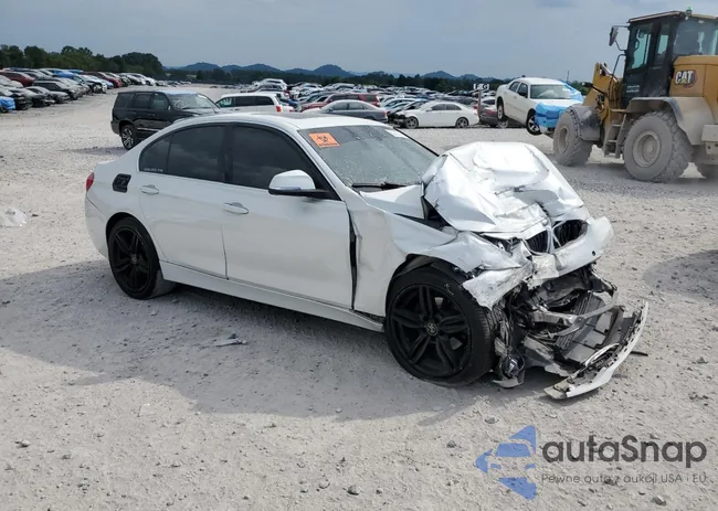 WBA8D9G3XHNU62489: 74560375