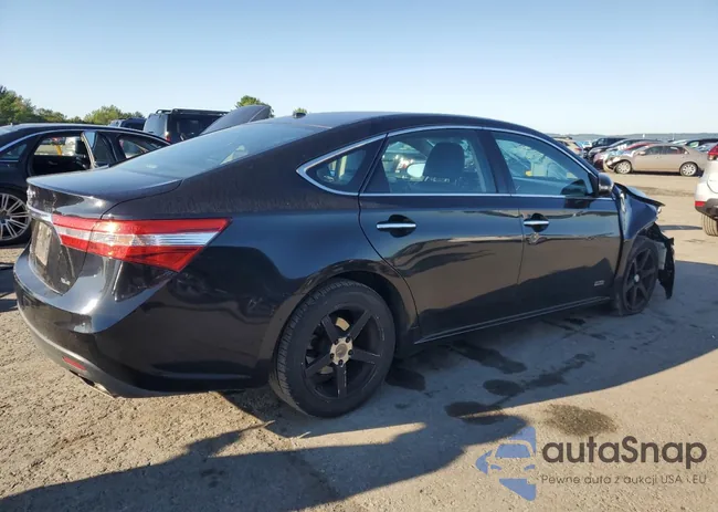 4T1BK1EB6FU141834: 70082215