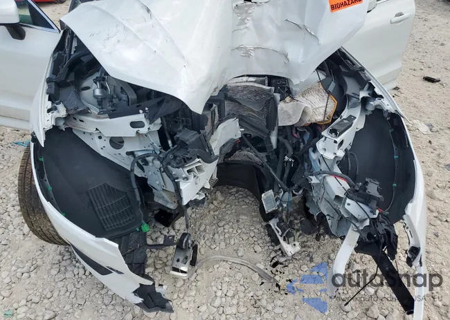 YV4102DK3M1840279: 70485065