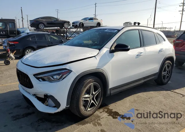 W1N4N4HB9NJ392714: 70596085