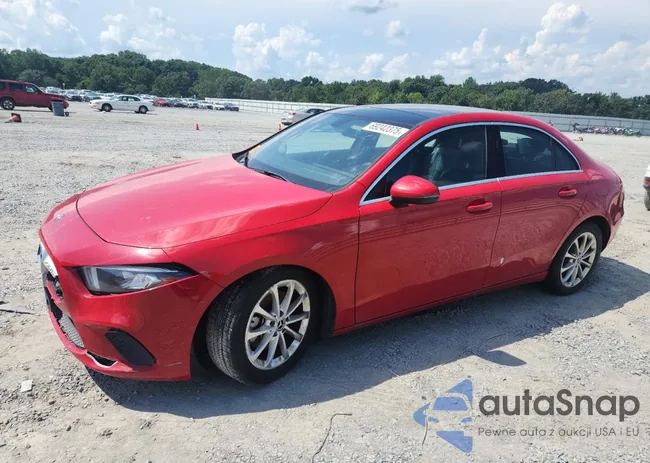 WDD3G4FB1KW020109: 69242375