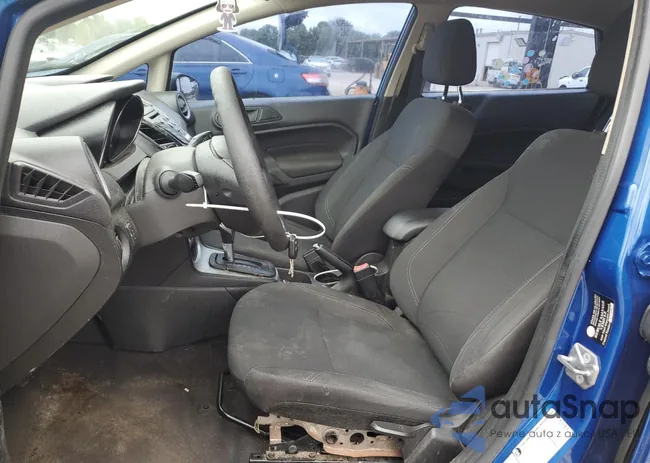 3FADP4BJ8JM124077: 71044595