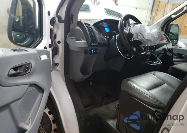 1FTCR2CM8FKA93926: 68336915