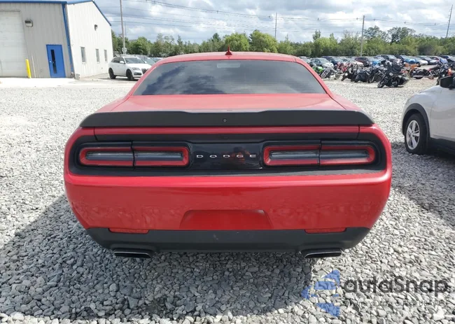 2C3CDZFJ8FH888186: 70102385