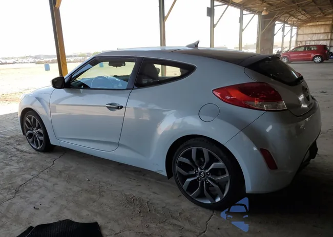 KMHTC6AD3FU221615: 68386225