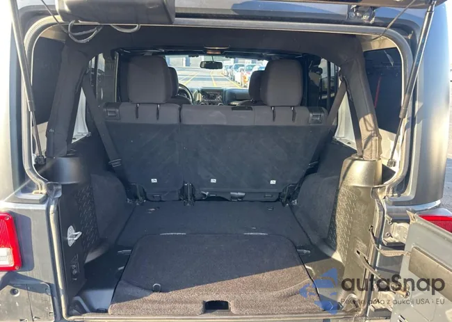 1C4BJWDG4HL664067: 68021545