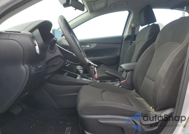 3KPF24AD3LE209872: 69059555