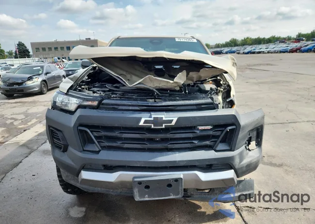 1GCPTEEK4P1157130: 70174365