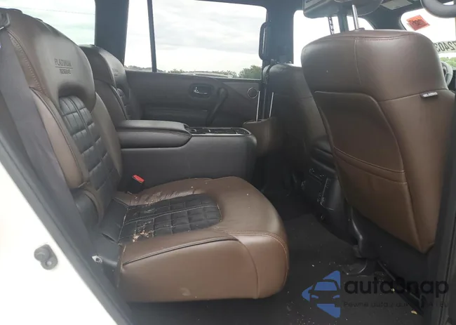 JN8AY2NE4J9734557: 67240375