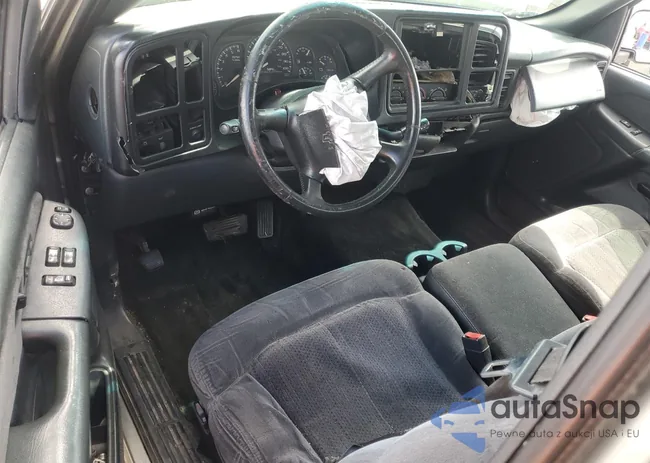 2GCEC19V821276967: 70125495