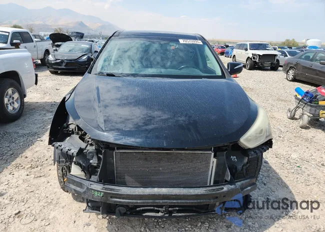 5XYZUDLBXDG020143: 70572095