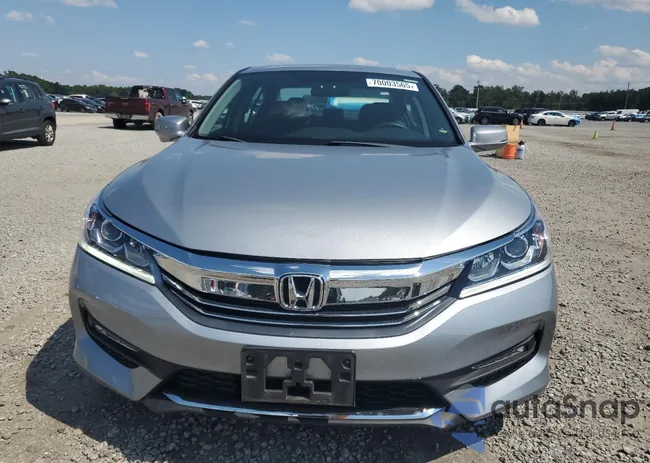 1HGCR2F76GA171182: 70003565