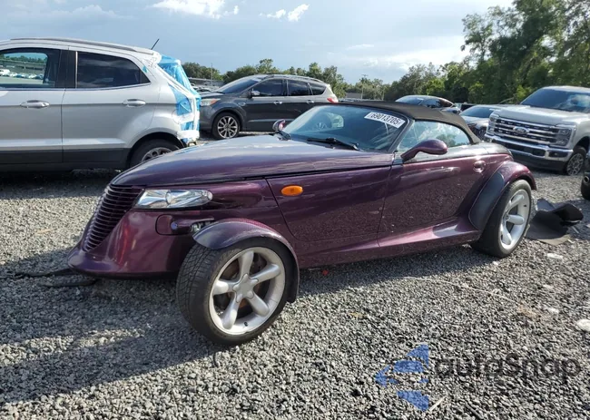 1P3EW65G5XV501413: 69013705