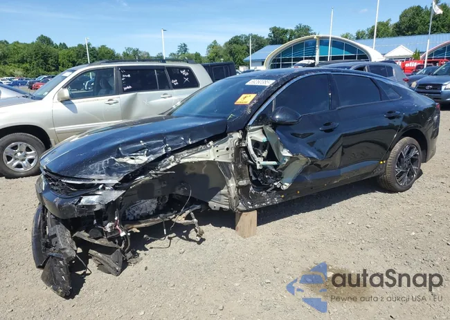 KNAG64J75S5358276: 69260385