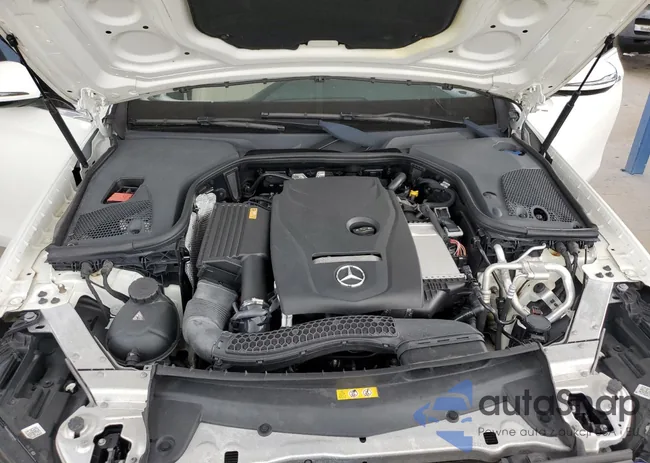 WDDZF4JB9HA160953: 71052975