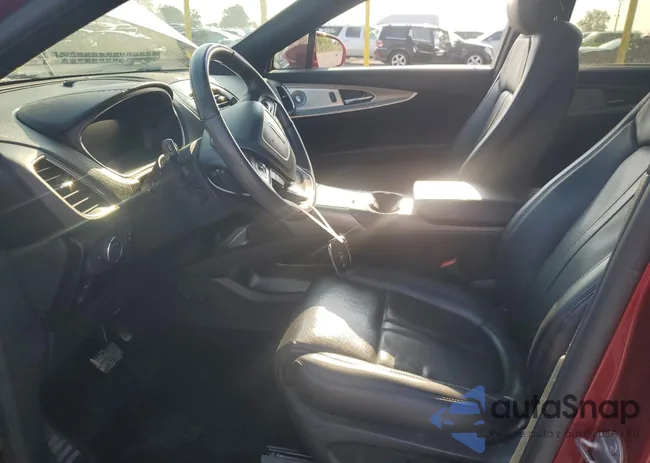 2LMPJ8L95KBL52190: 68813645