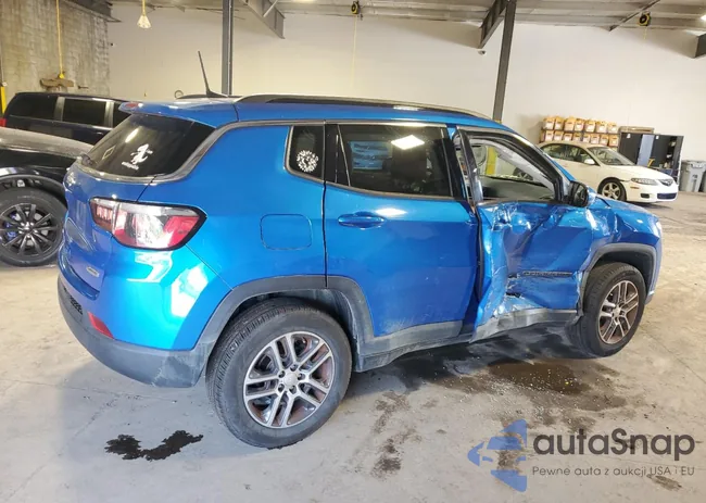 3C4NJDBB0HT692932: 68749275