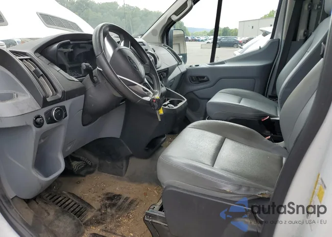 1FTYR2ZM7HKA86773: 69972465