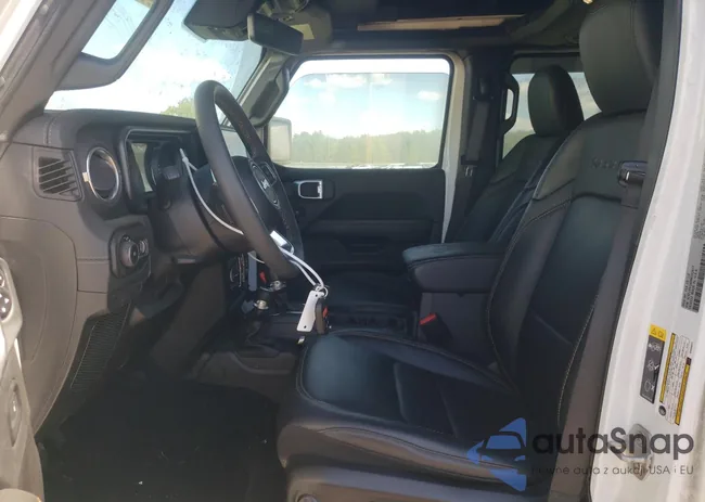 1C4PJXEG6RW233417: 70865415