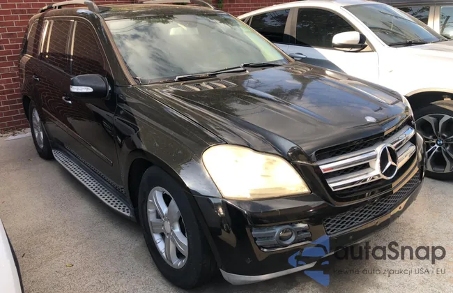 4JGBF71E48A316318: 70389615