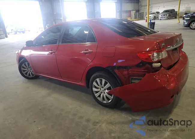 2T1BU4EE3DC949739: 67772045