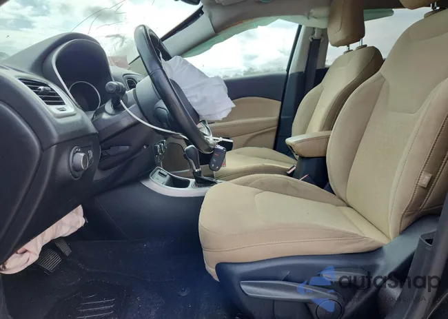 3C4NJCAB9JT227924: 67424605