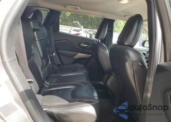 1C4PJLDB2JD568057: 70022485