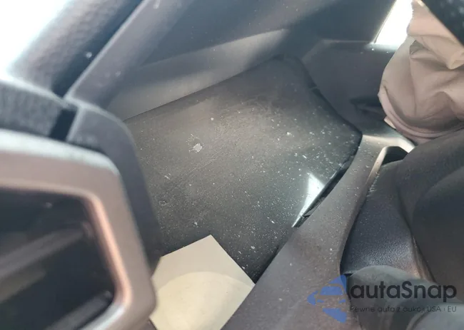 3TMLB5JN7RM088182: 69880655