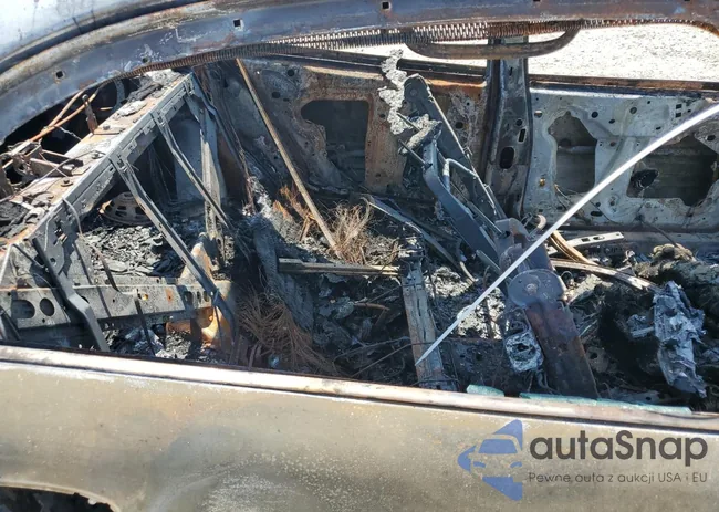 1G4HP52K05U152916: 69011185