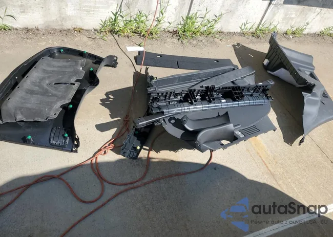 7FARW2H56JE102847: 68292685